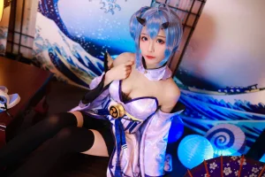 Tomoyo酱《碧蓝 柏》主题写真：18张全套美图