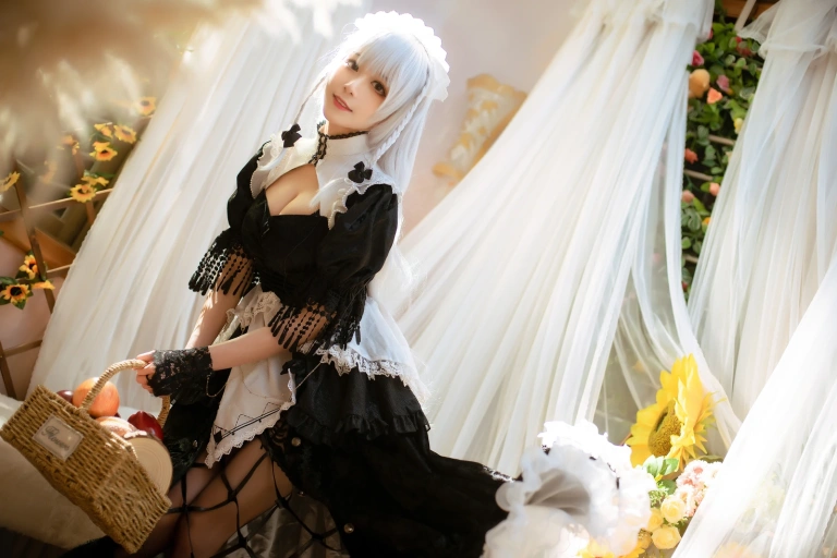 Tomoyo酱《碧蓝 赫敏女仆》主题写真：23张全套美图