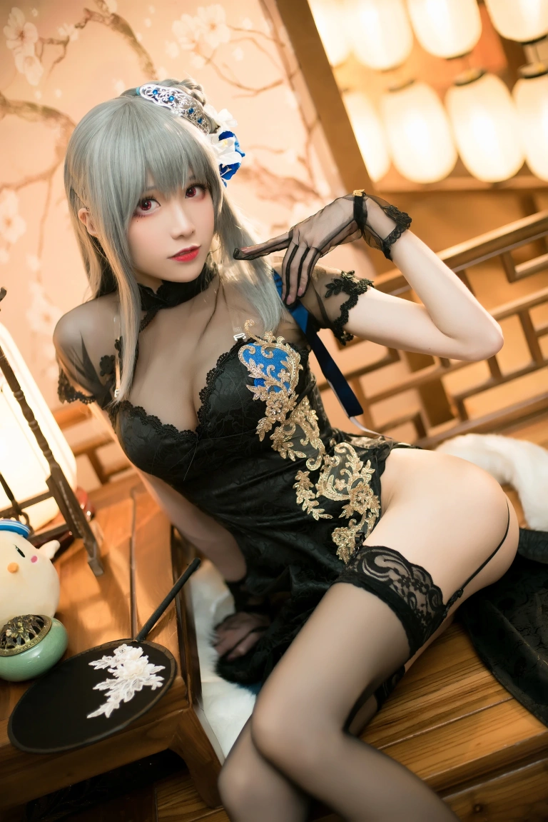 Tomoyo酱《碧蓝 路易九世旗袍》主题写真：20张全套美图