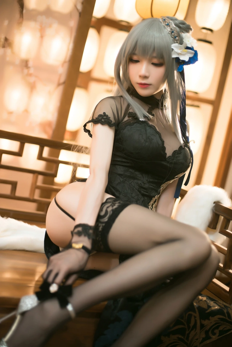 Tomoyo酱《碧蓝 路易九世旗袍》主题写真：20张全套美图