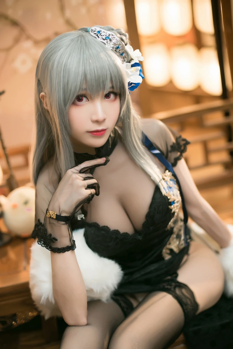 Tomoyo酱《碧蓝 路易九世旗袍》主题写真：20张全套美图