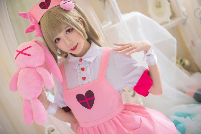 Tomoyo酱《名取纱那》主题写真：16张全套美图