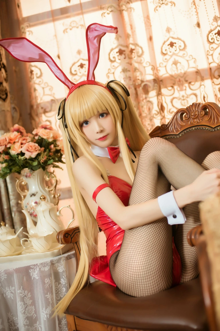 Tomoyo酱《英梨梨兔女郎》主题写真：18张全套美图