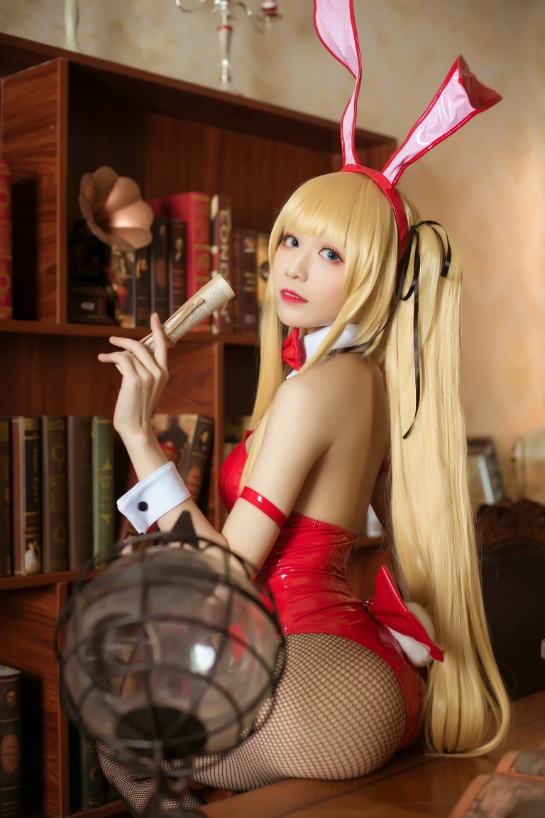 Tomoyo酱《英梨梨兔女郎》主题写真：18张全套美图