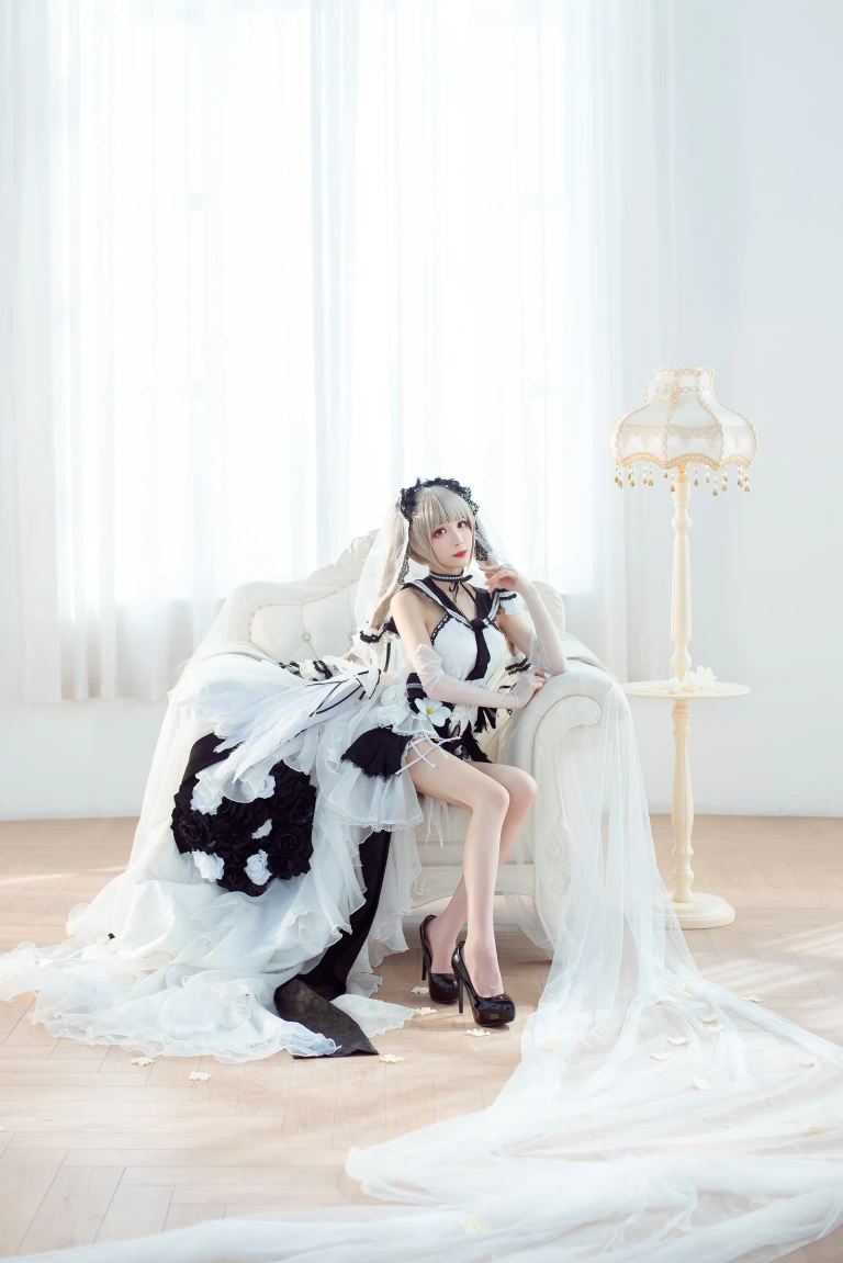 Tomoyo酱《碧蓝航线 可畏礼服》主题写真：54张全套美图