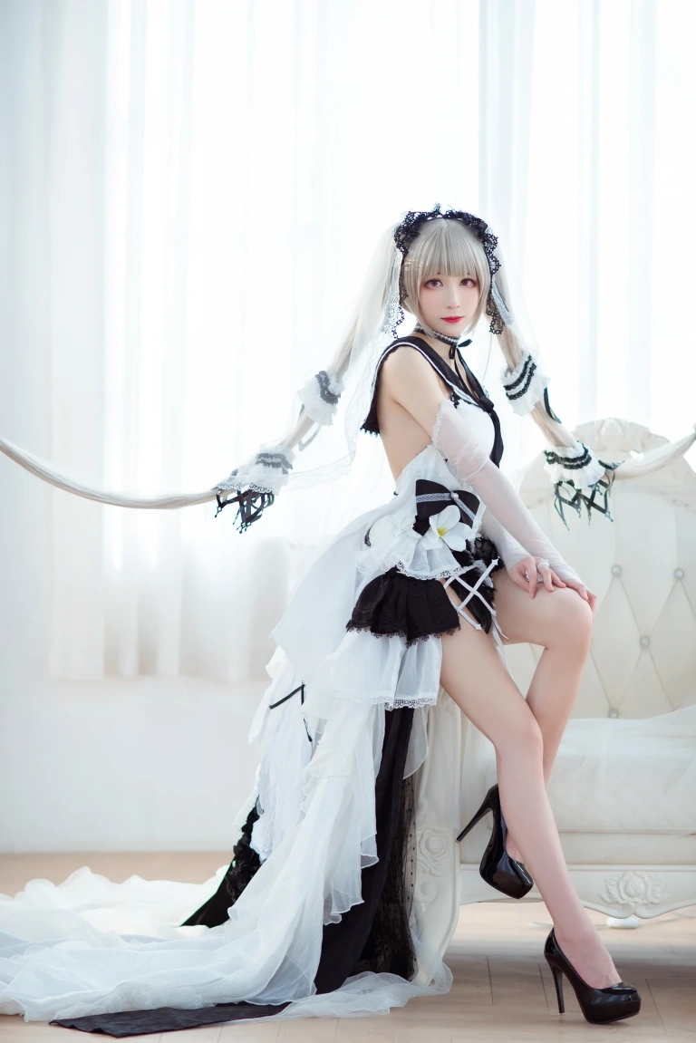 Tomoyo酱《碧蓝航线 可畏礼服》主题写真：54张全套美图