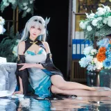 Tomoyo酱《碧蓝航线 流萤旗袍》主题写真：24张全套美图