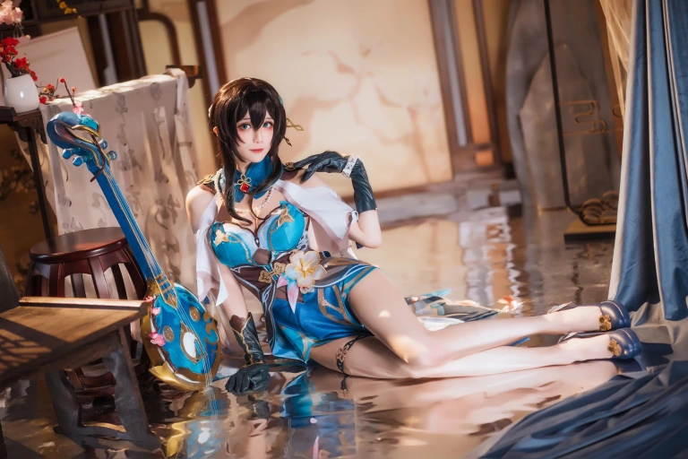 Tomoyo酱《碧蓝航线 阮梅》主题写真：22张全套美图