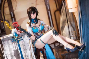 Tomoyo酱《碧蓝航线 阮梅》主题写真：22张全套美图