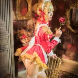 封疆疆v《尼禄》主题写真：11张全套美图