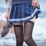 封疆疆v《小短裙》主题写真：10张全套美图