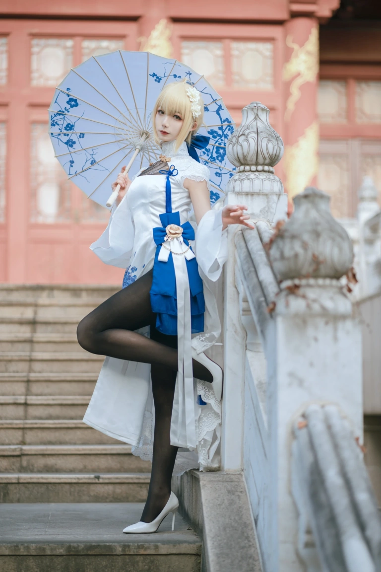 封疆疆v《saber 旗袍》主题写真：34张全套美图