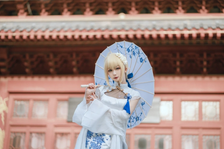 封疆疆v《saber 旗袍》主题写真：34张全套美图