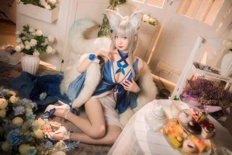 封疆疆v《信浓礼服》主题写真：38张全套美图