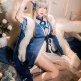 封疆疆v《信浓礼服》主题写真：38张全套美图
