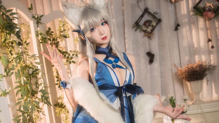 封疆疆v《信浓礼服》主题写真：38张全套美图