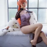 封疆疆v《君主》主题写真：34张全套美图