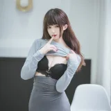 封疆疆v《吉他妹妹》主题写真：40张全套美图