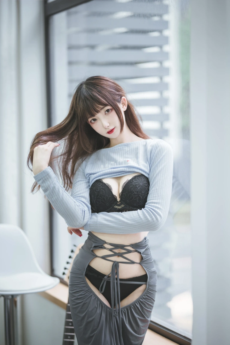 封疆疆v《吉他妹妹》主题写真：40张全套美图