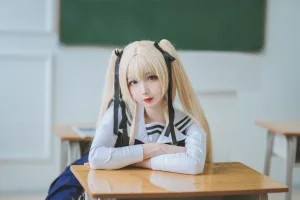封疆疆v《英梨梨》主题写真：40张全套美图
