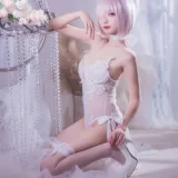 封疆疆v《玛修婚纱》主题写真：36张全套美图