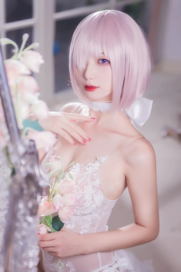 封疆疆v《玛修婚纱》主题写真：36张全套美图