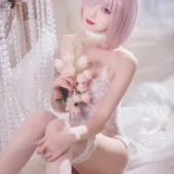 封疆疆v《玛修婚纱》主题写真：36张全套美图