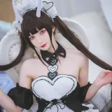 封疆疆v《能代女仆》主题写真：36张全套美图