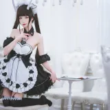 封疆疆v《能代女仆》主题写真：36张全套美图