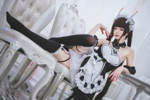 封疆疆v《能代女仆》主题写真：36张全套美图