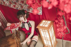 封疆疆v《韶华旗袍》主题写真：37张全套美图
