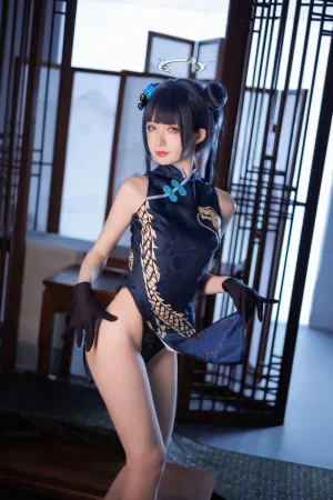封疆疆v《碧蓝档案 妃咲》主题写真：34张全套美图