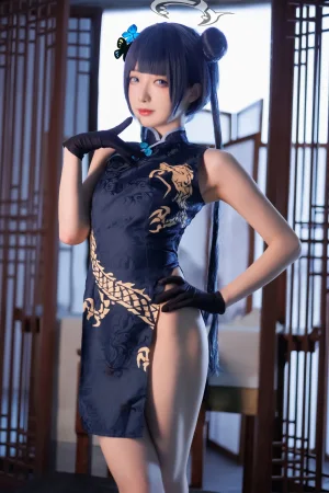 封疆疆v《碧蓝档案 妃咲》主题写真：34张全套美图
