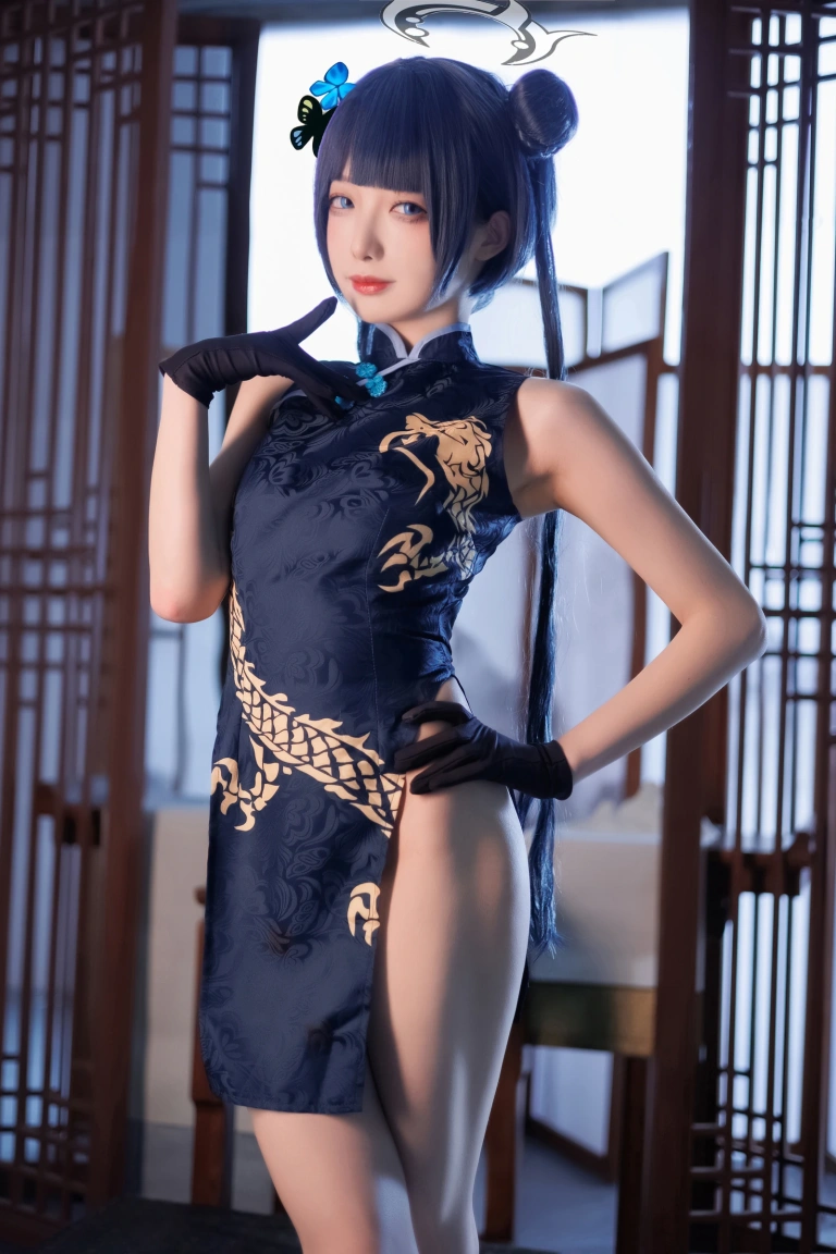 封疆疆v《碧蓝档案 妃咲》主题写真：34张全套美图