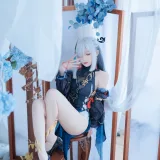 封疆疆v《申鹤海灯节》主题写真：40张全套美图