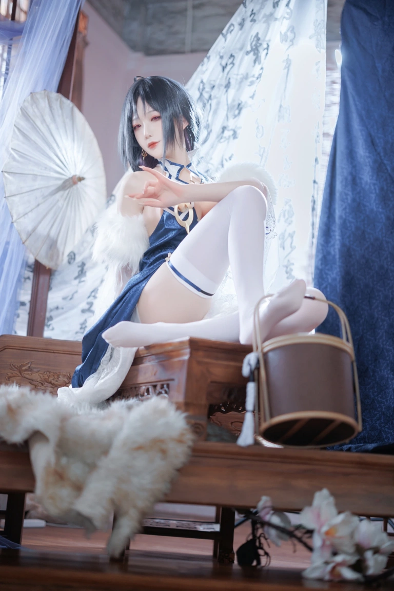 封疆疆v《定安旗袍》主题写真：37张全套美图