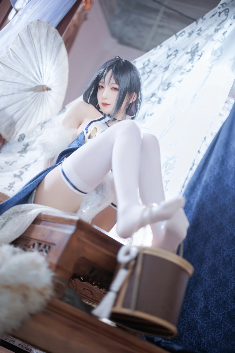 封疆疆v《定安旗袍》主题写真：37张全套美图