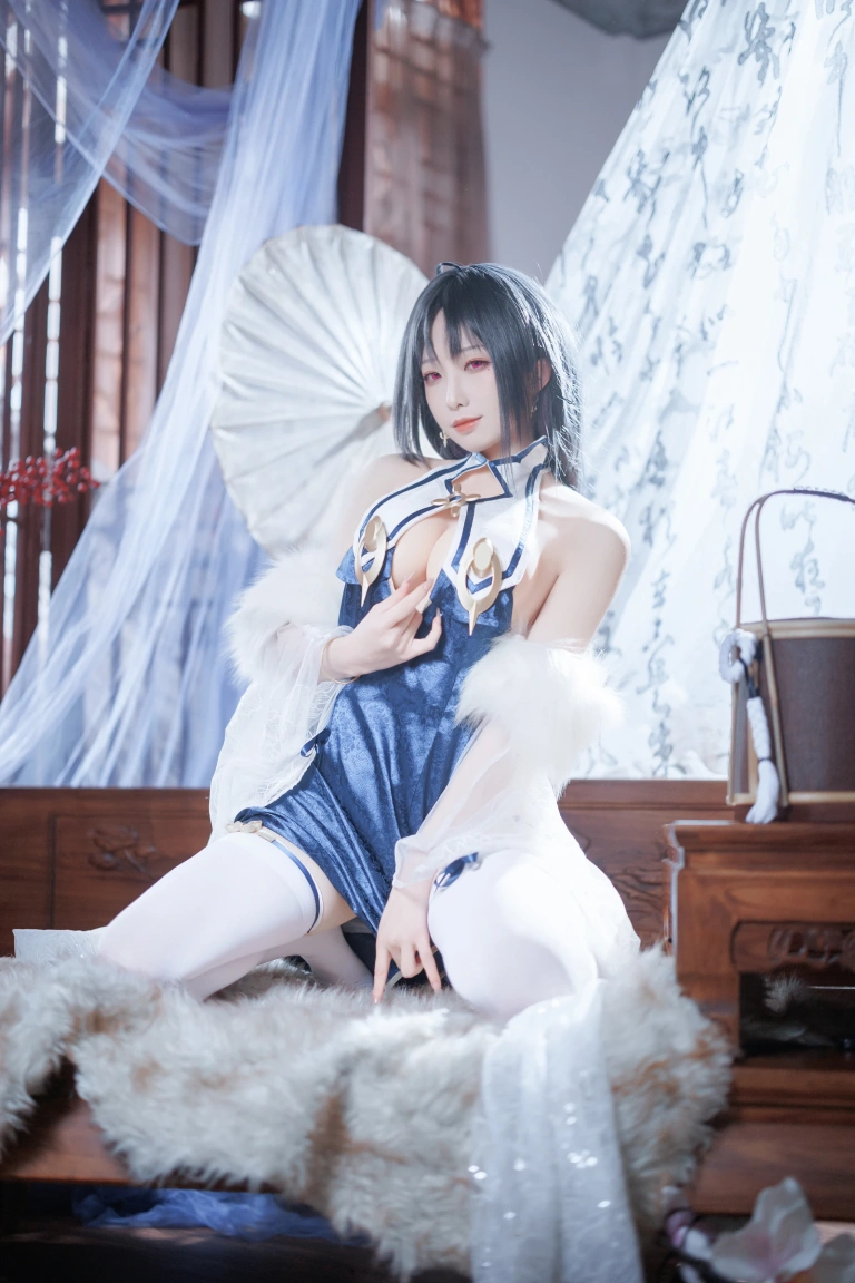 封疆疆v《定安旗袍》主题写真：37张全套美图