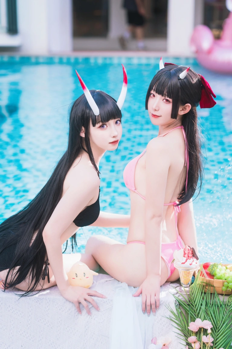 封疆疆v《能代x酒匂泳装（&祖木子）》主题写真：43张全套美图