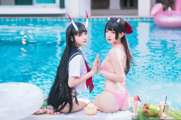 封疆疆v《能代x酒匂泳装（&祖木子）》主题写真：43张全套美图