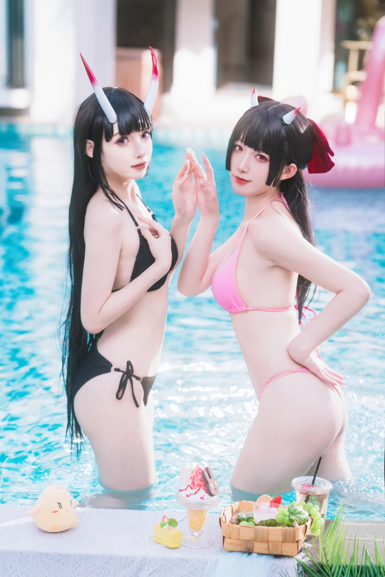 封疆疆v《能代x酒匂泳装（&祖木子）》主题写真：43张全套美图
