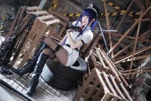 封疆疆v《雷电将军女警》主题写真：38张全套美图