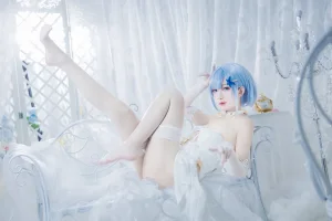 封疆疆v《恰巴耶夫》主题写真：29张全套美图