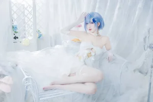 封疆疆v《恰巴耶夫》主题写真：29张全套美图
