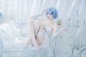 封疆疆v《恰巴耶夫》主题写真：29张全套美图
