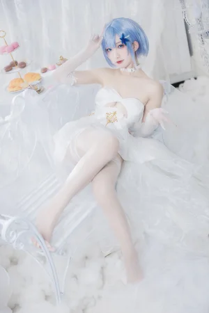 封疆疆v《恰巴耶夫》主题写真：29张全套美图