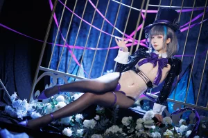 封疆疆v《柴郡魔术师》主题写真：50张全套美图