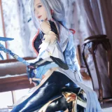 封疆疆v《原神 申鹤》主题写真：31张全套美图