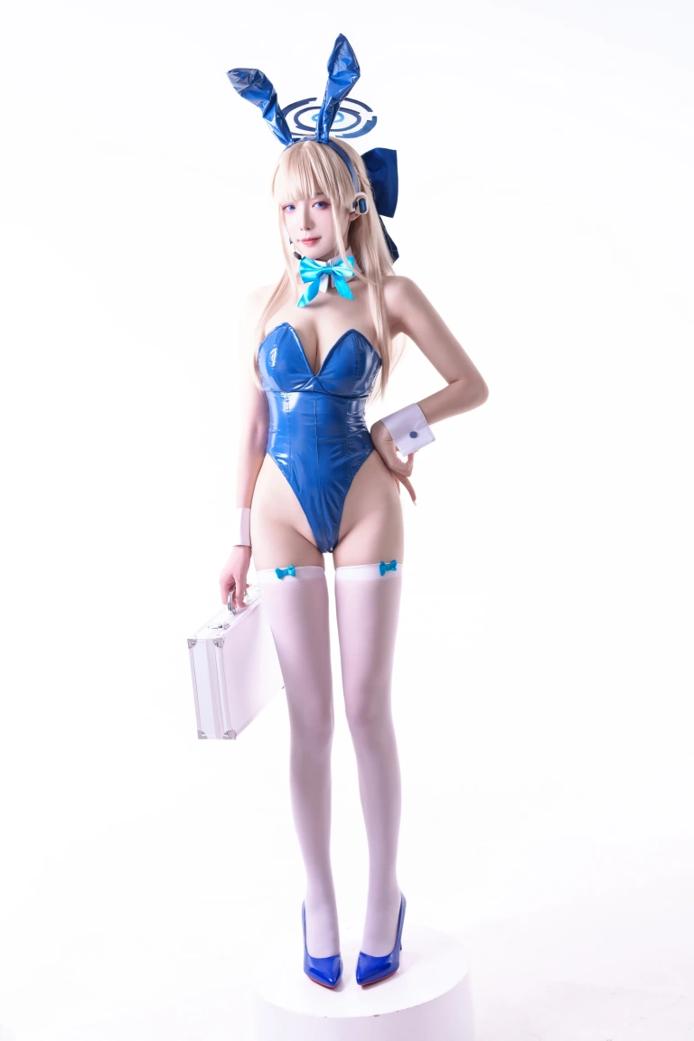 封疆疆v《飞鸟马时Toki》主题写真：40张全套美图