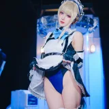 封疆疆v《飞鸟马时 女仆》主题写真：41张全套美图